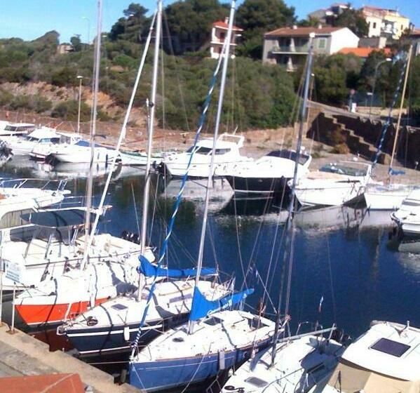 بنسيون Velalatina