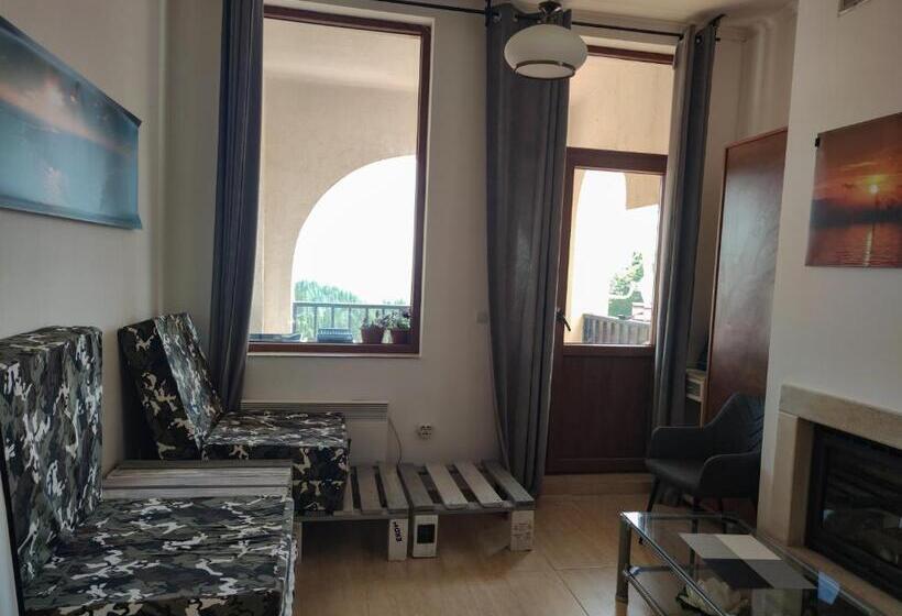 ペンション Zornica Guest House