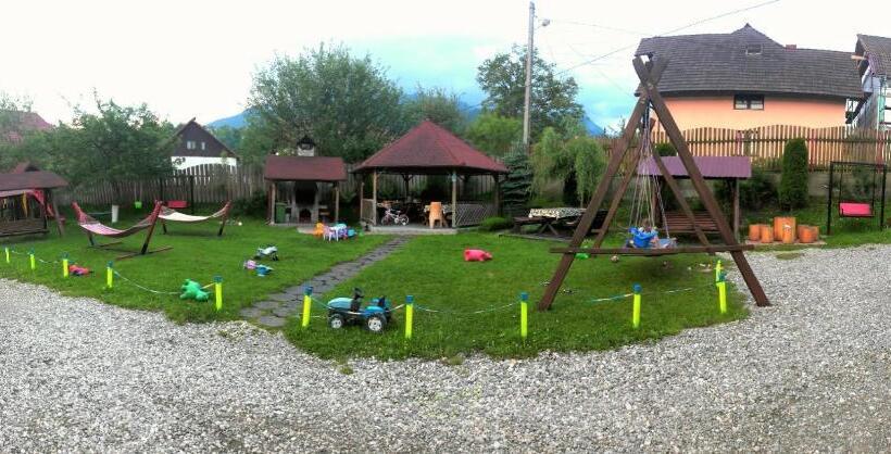 Pensiunea Sarah Bran