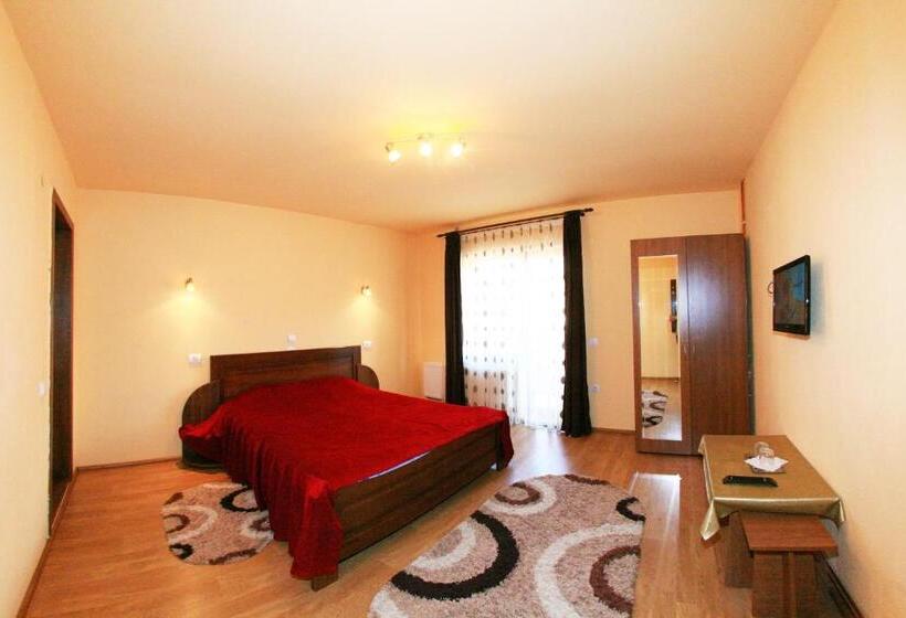 Pensiunea Sarah Bran