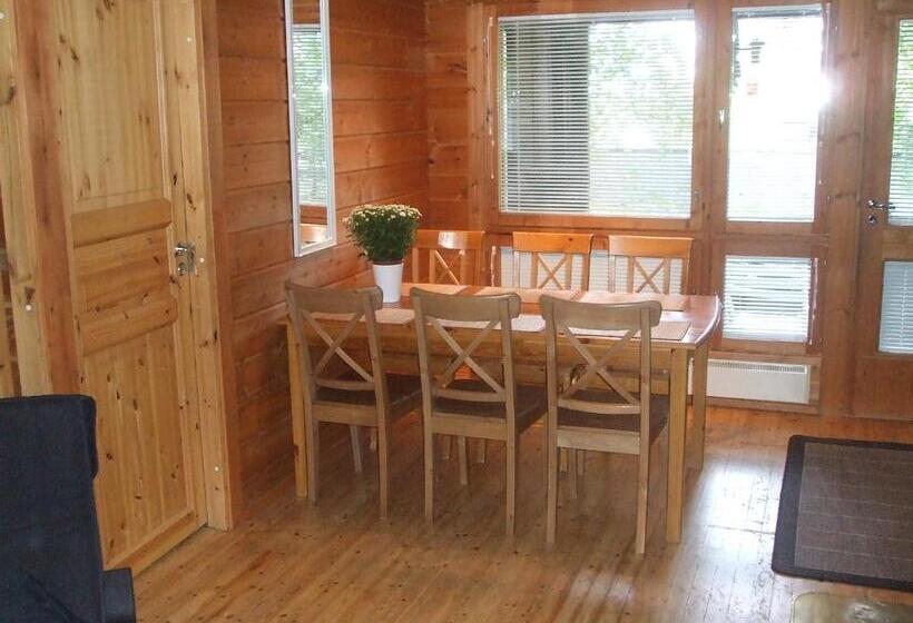 منتجع Riihivuoren Lomakylä