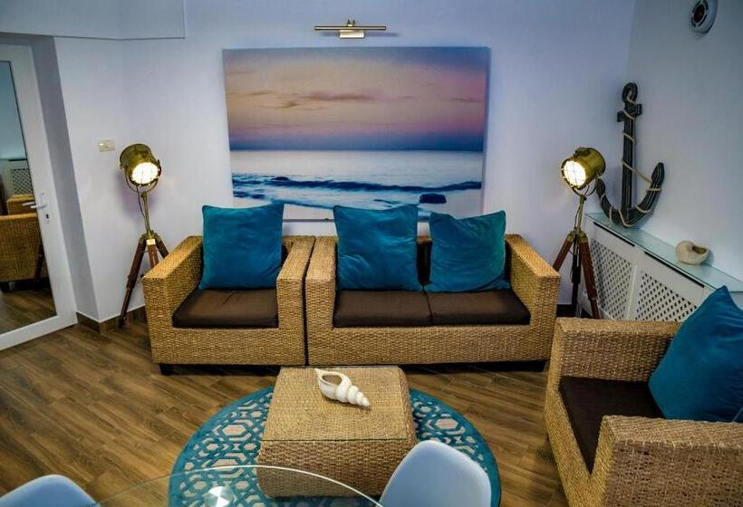 Villa Casafina Serviced Apartments