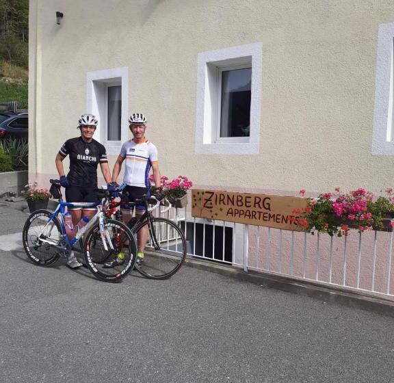 Zirnberg Appartements