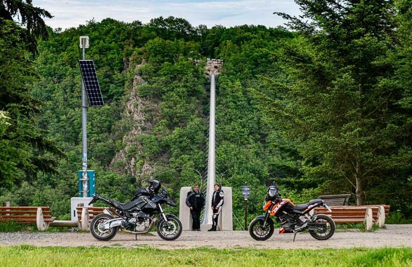 הוסטל Landgasthaus Moselhöhe