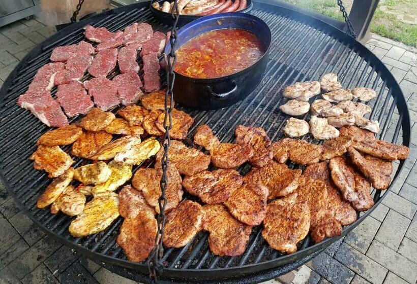 ユースホステル Landgasthaus Moselhöhe