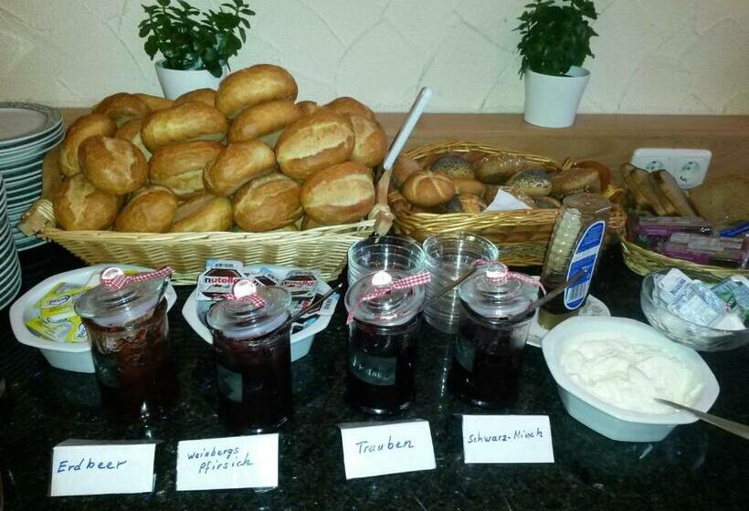 הוסטל Landgasthaus Moselhöhe