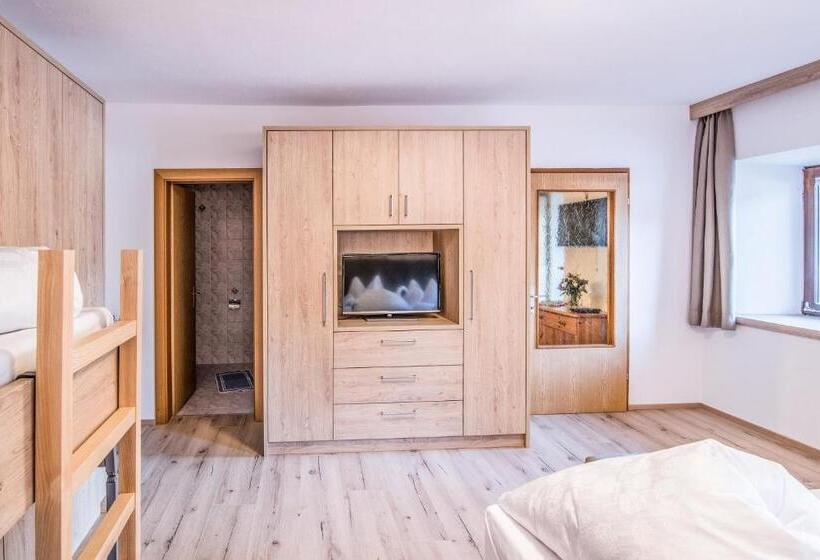 Apartments Heidenberger Delle Scuole