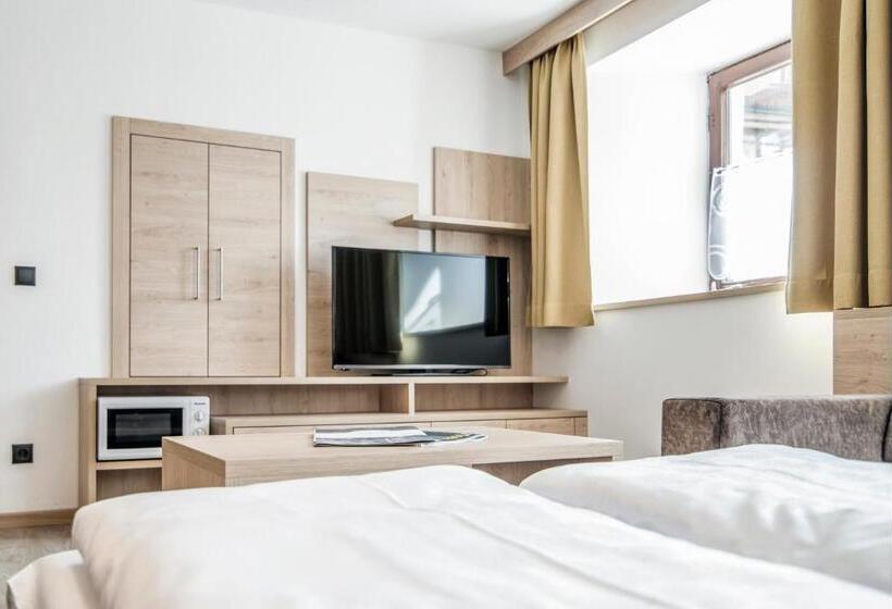 Apartments Heidenberger Delle Scuole
