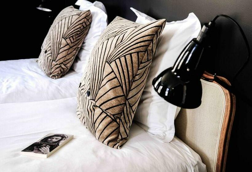 مبيت وإفطار Au Velocipede