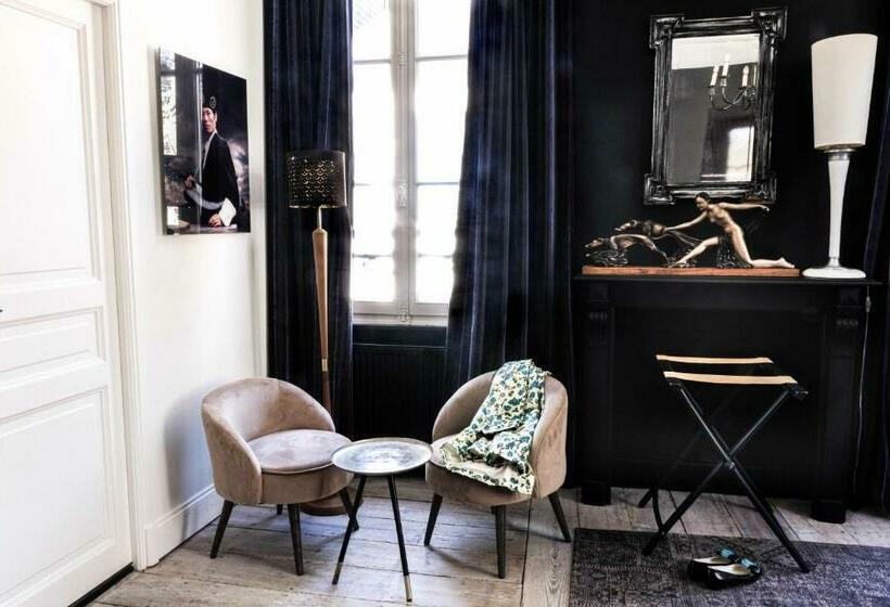 مبيت وإفطار Au Velocipede