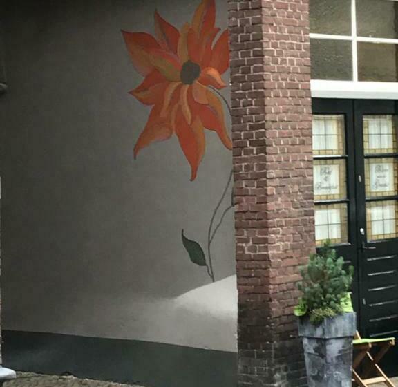 ベッドアンドブレックファースト Blom Aan De Gracht