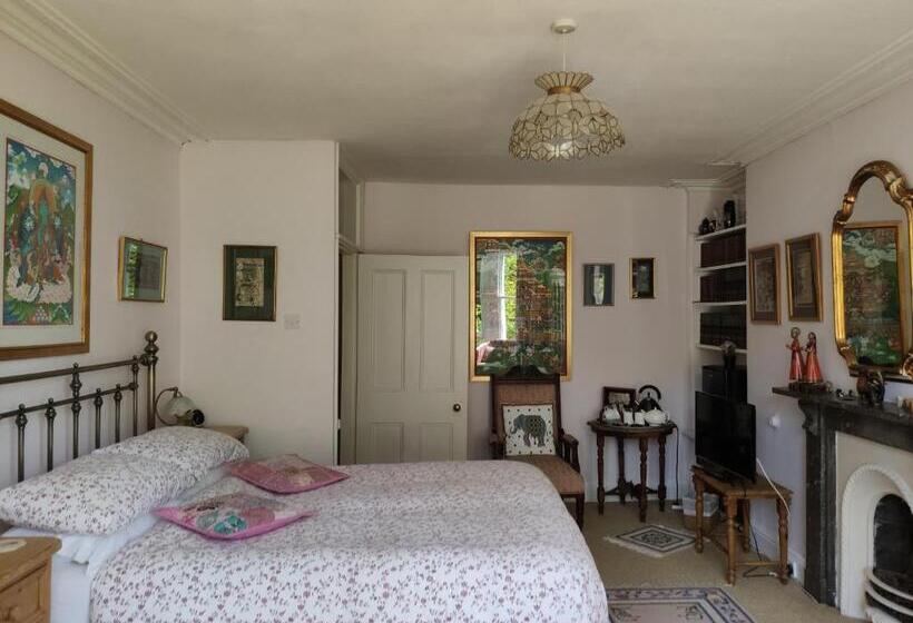 민박 Cascades Gardens