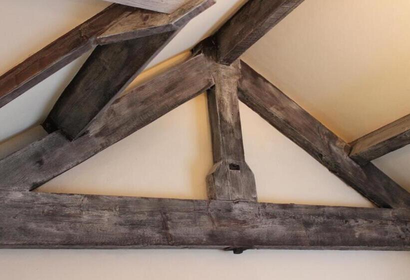 민박 Cascades Gardens