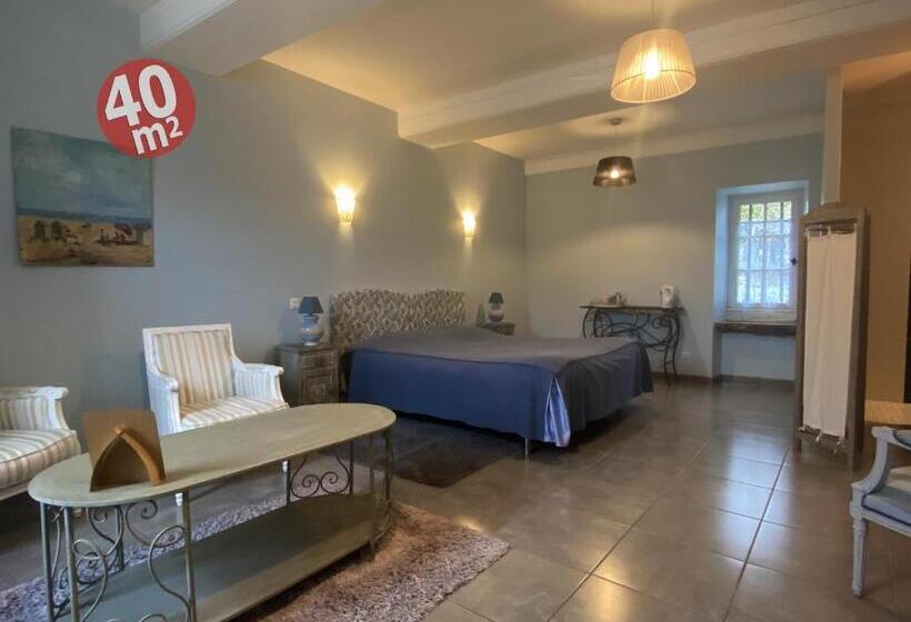 住宿加早餐  Domaine Les Bertrands