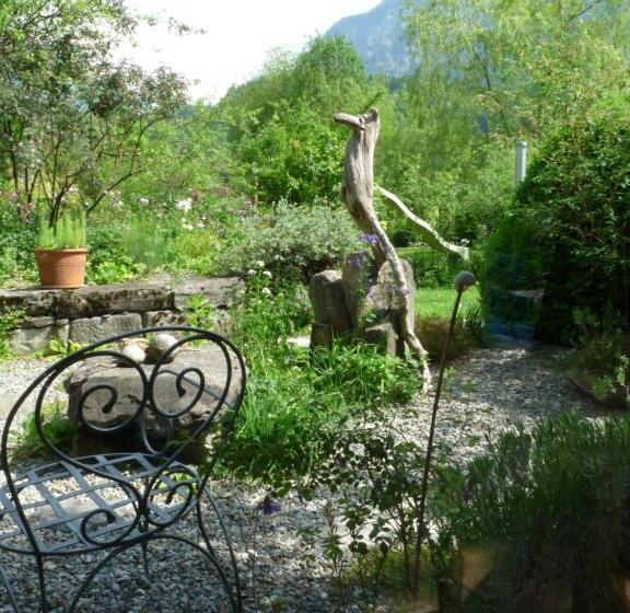 צימר Dunkel Blaue Maus