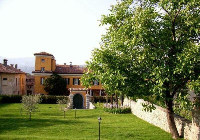 민박 Castello Di Brusata Apartment By Quokka 360   Romantic Flat With Pool