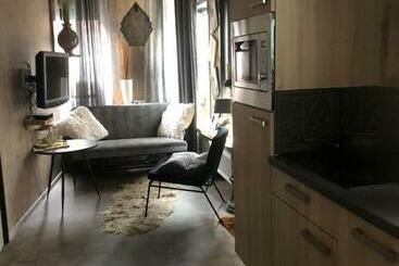 تختخواب و صبحانه Het Huis Van De Wadden