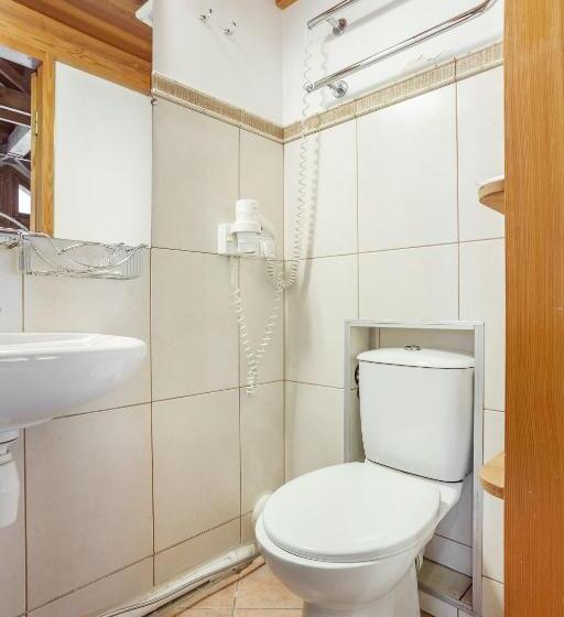 تختخواب و صبحانه House Of Sun