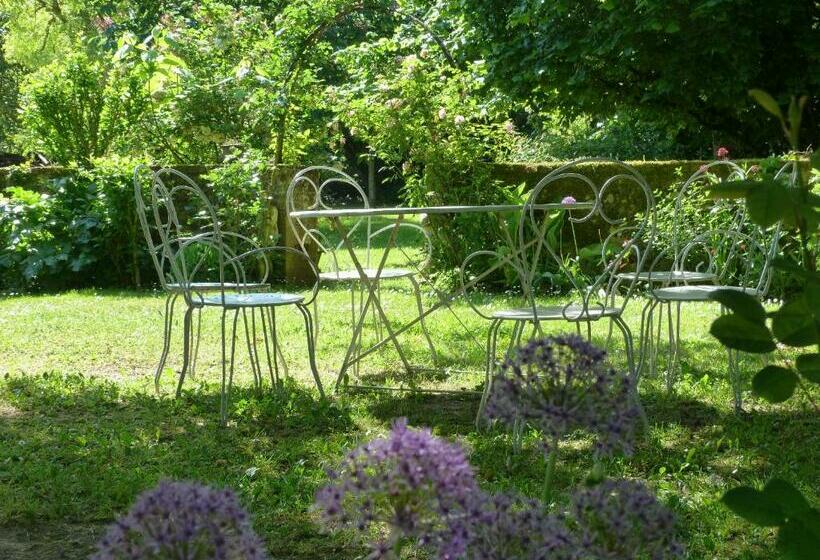 Bed and Breakfast Le Clos De La Chesneraie