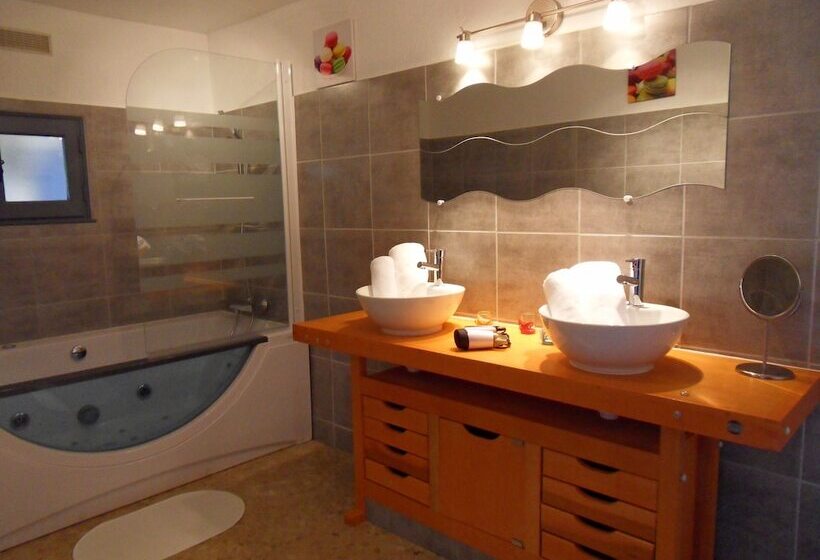 Le Jardin D Ivana B&b Avec Piscine Chauffée