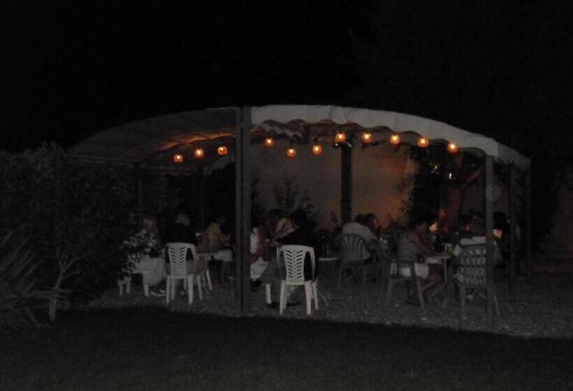 Le Jardin D Ivana B&b Avec Piscine Chauffée