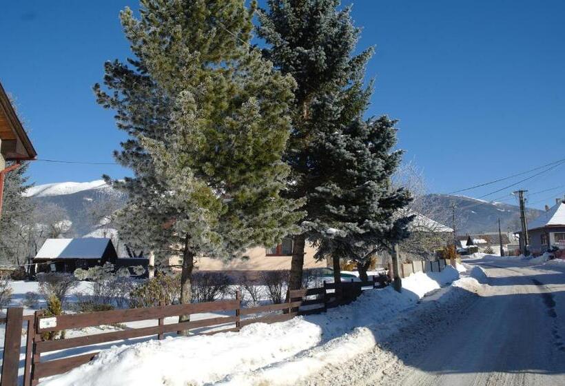 住宿加早餐  Penzion Jaraba