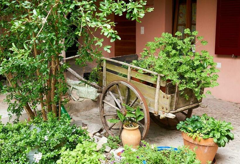 Charming B&b And Osteria La Crisalide