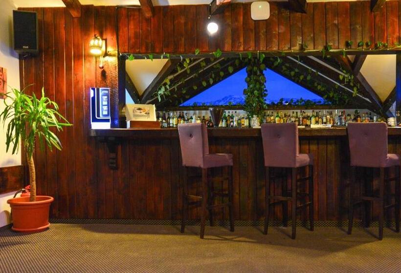 Cheile Gradistei Fundata Resort