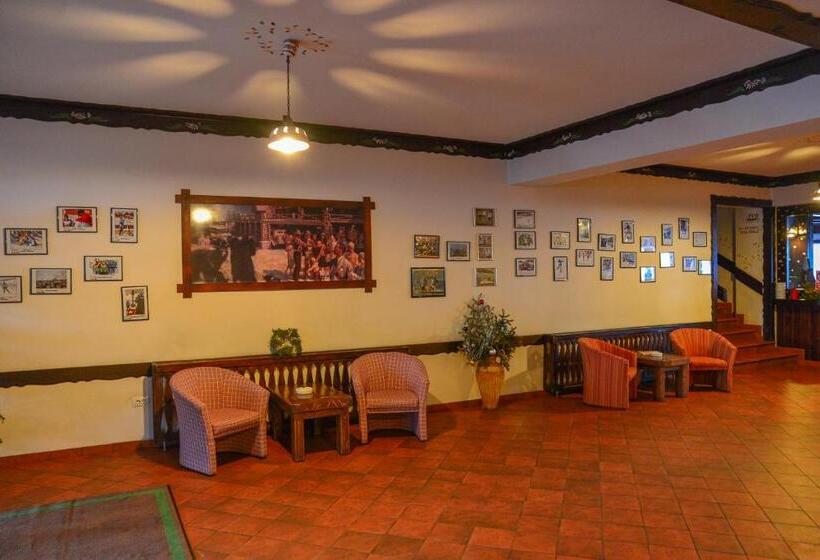 Cheile Gradistei Fundata Resort