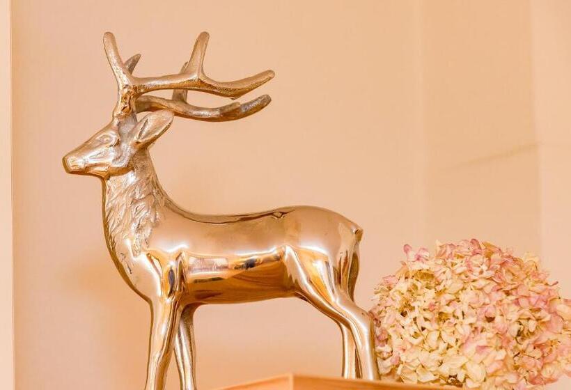 هتل Appartement Arnoldgut