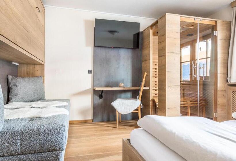 هتل Appartement Arnoldgut