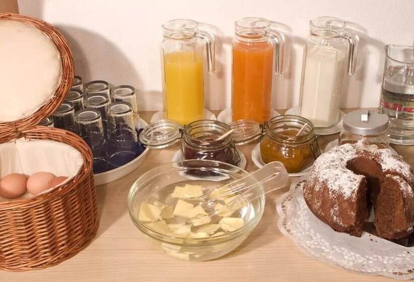 ホテル Ausserwieserhof