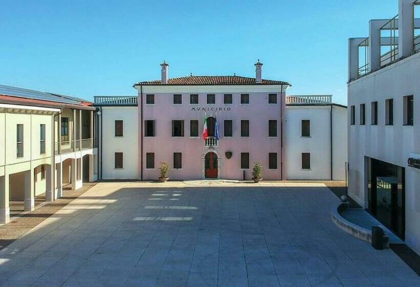 ホテル Azzano Decimo