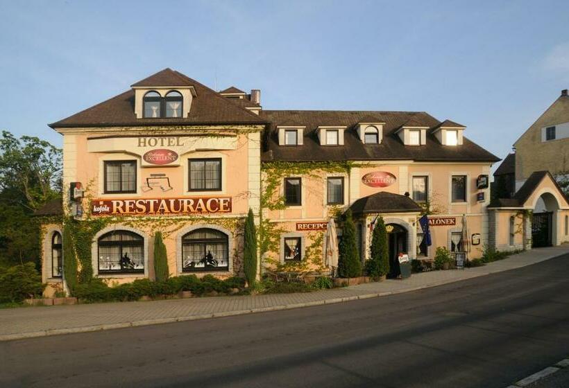 בית מלון כפרי Bohemia Excellent