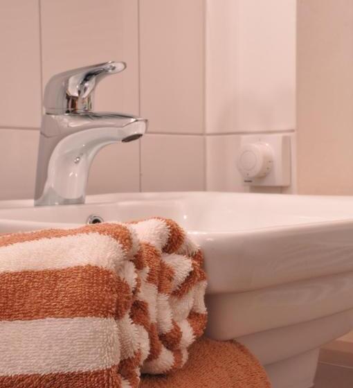 Buten Diek Hotel Restaurant Gmbh &