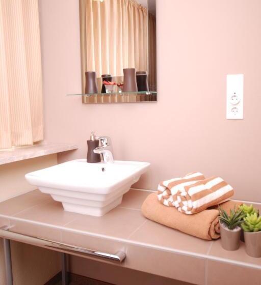 Buten Diek Hotel Restaurant Gmbh &