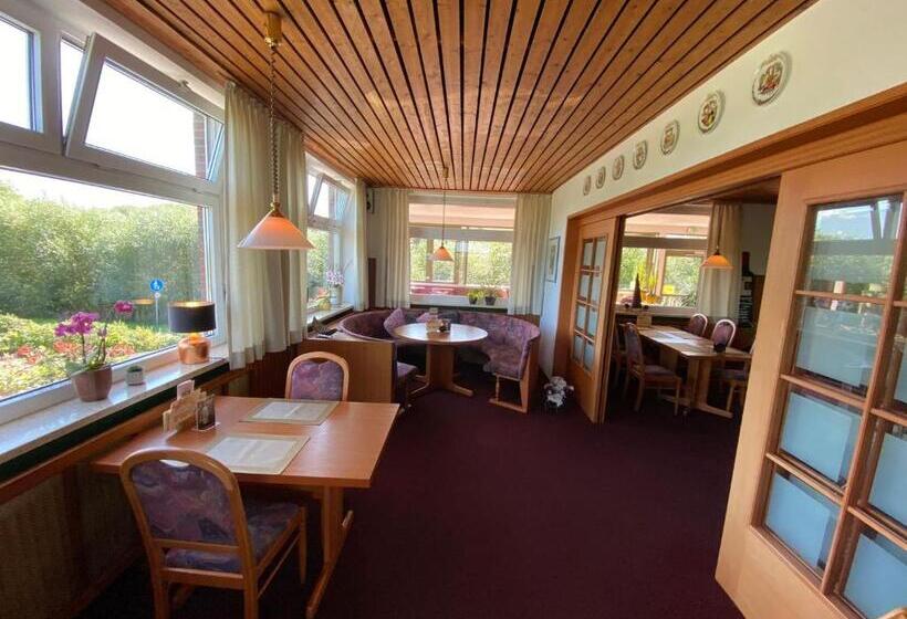 Buten Diek Hotel Restaurant Gmbh &