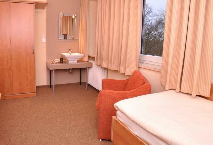 Buten Diek Hotel Restaurant Gmbh &