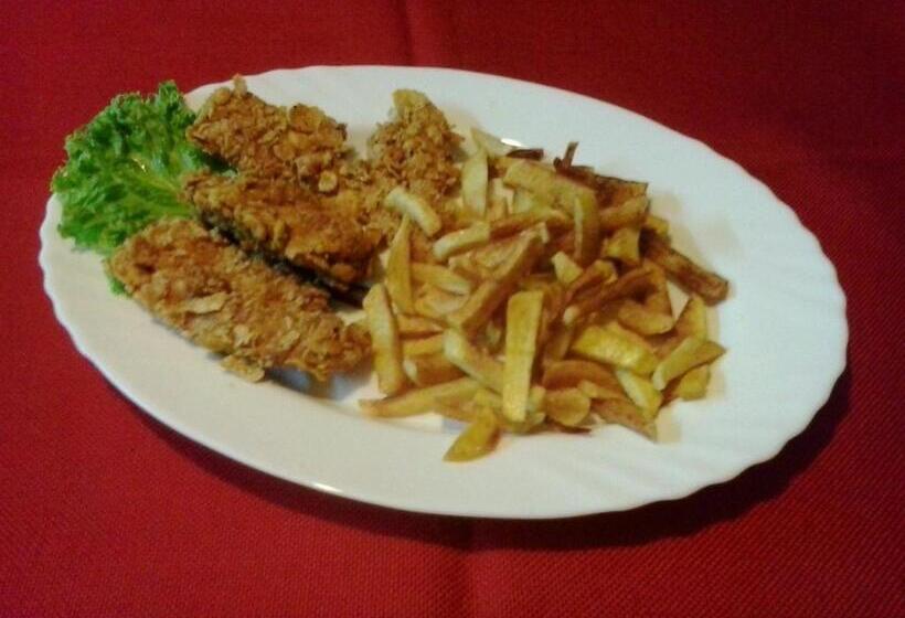 בית מלון כפרי Complex Turistic Caprioara