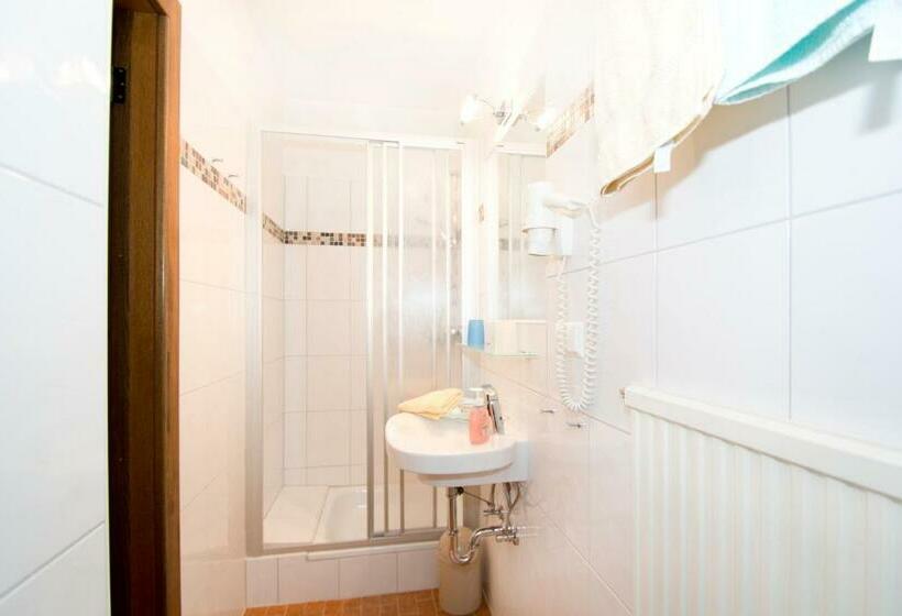 Отель Garni Hochwurzen