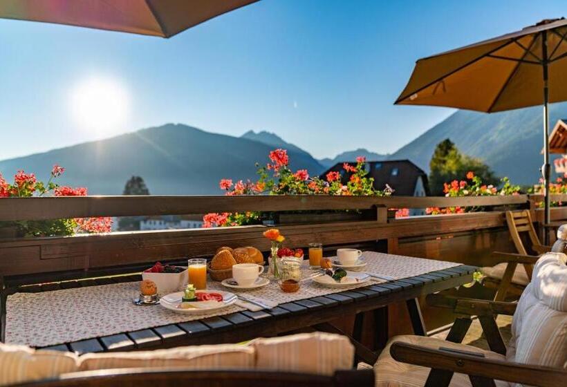 ホテル Garni Hochwurzen