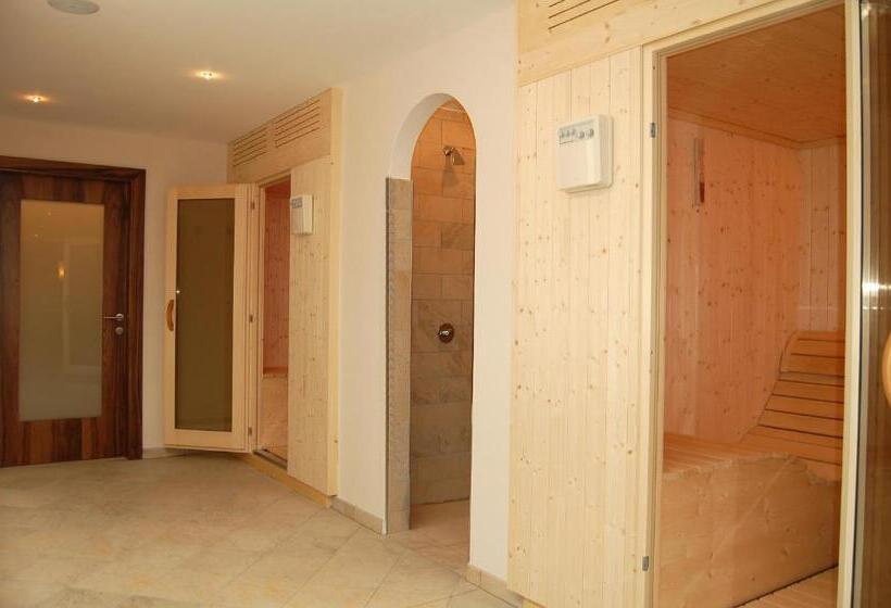 בית מלון כפרי Pension Schlaneiderhof