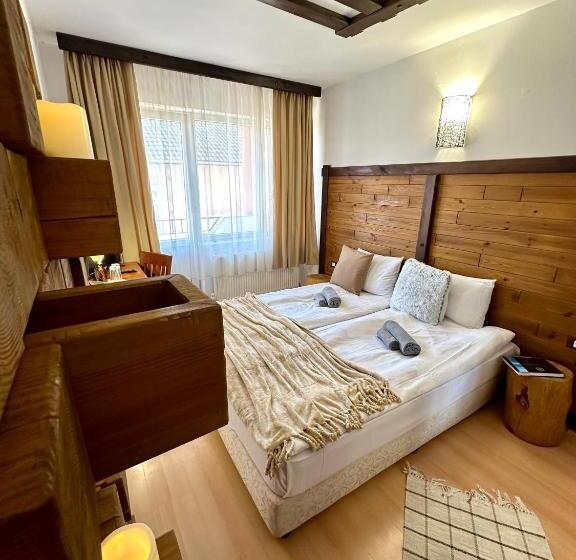 酒店 Red House Family