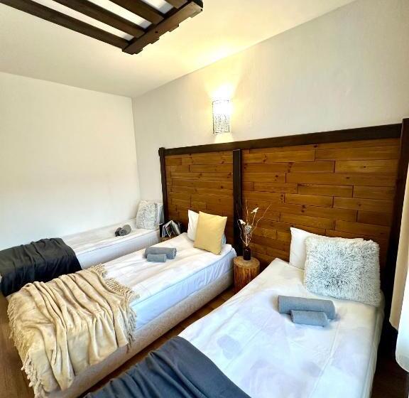 酒店 Red House Family