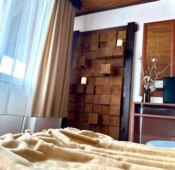 酒店 Red House Family