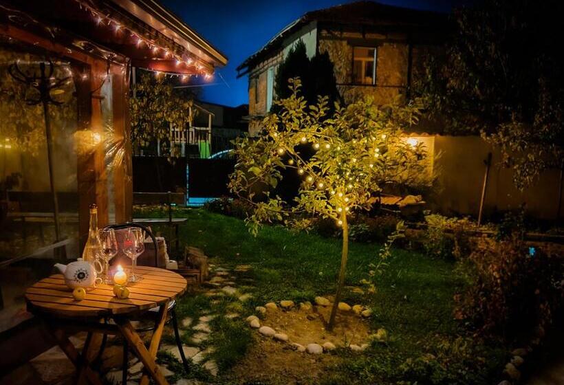 酒店 Red House Family