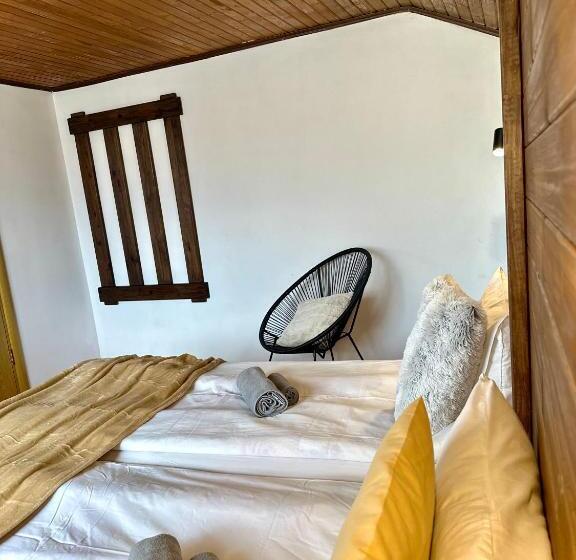 酒店 Red House Family