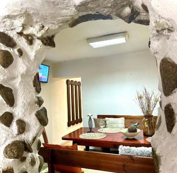 酒店 Red House Family