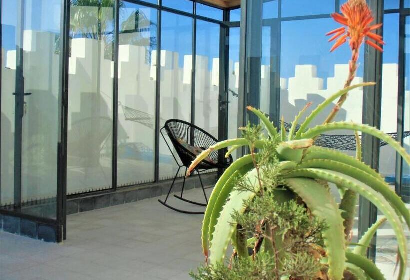 Отель Villa Soleil