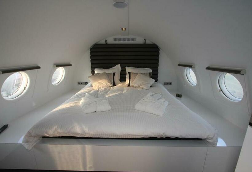 فندق Vliegtuigsuite Teuge